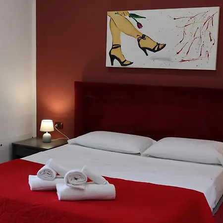 Ξενοδοχείο με διαμερίσματα Villa Flora