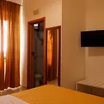 Flora شقة فندقية
