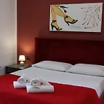 Apart Otel Flora