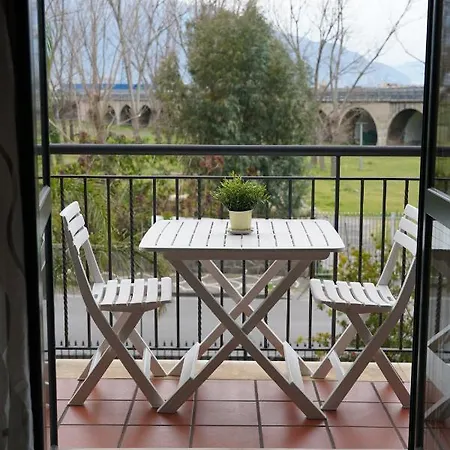 Ξενοδοχείο με διαμερίσματα Villa Flora Πομπηία