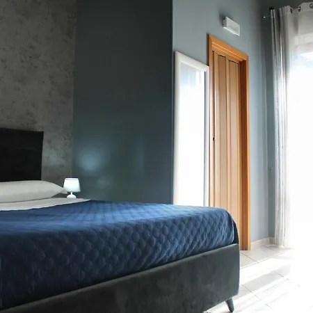 Ξενοδοχείο με διαμερίσματα Villa Flora Πομπηία