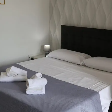 弗洛拉别墅酒店 公寓式酒店