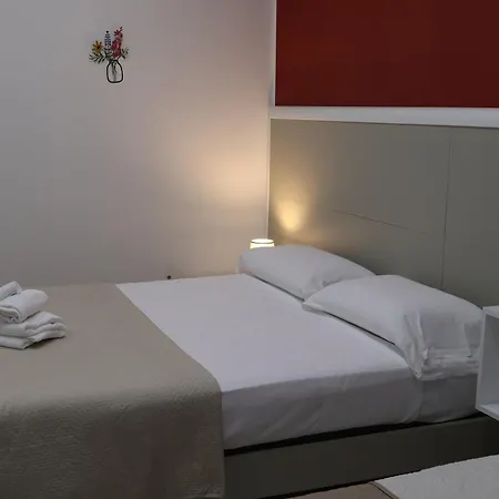 公寓式酒店 弗洛拉别墅酒店 庞贝