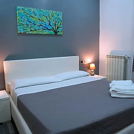 Villa Flora Aparthotel